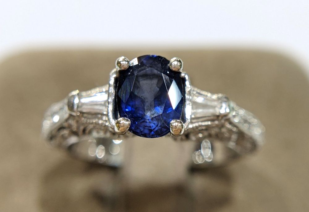 藍寶戒指 $15000 (10001)