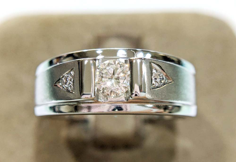 鑽石戒指 $8800 (3797)