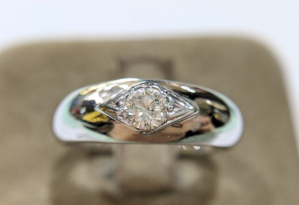 鑽石戒指 $6800 (9005)