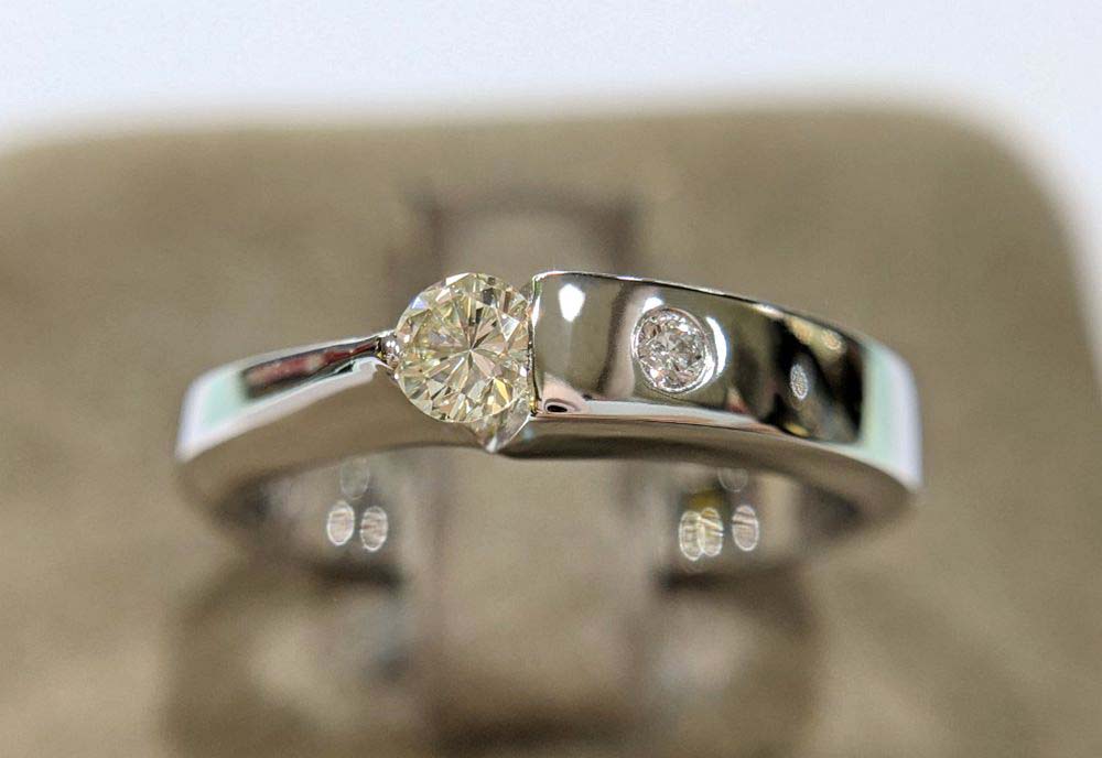 鑽石戒指 $8600 (11630)