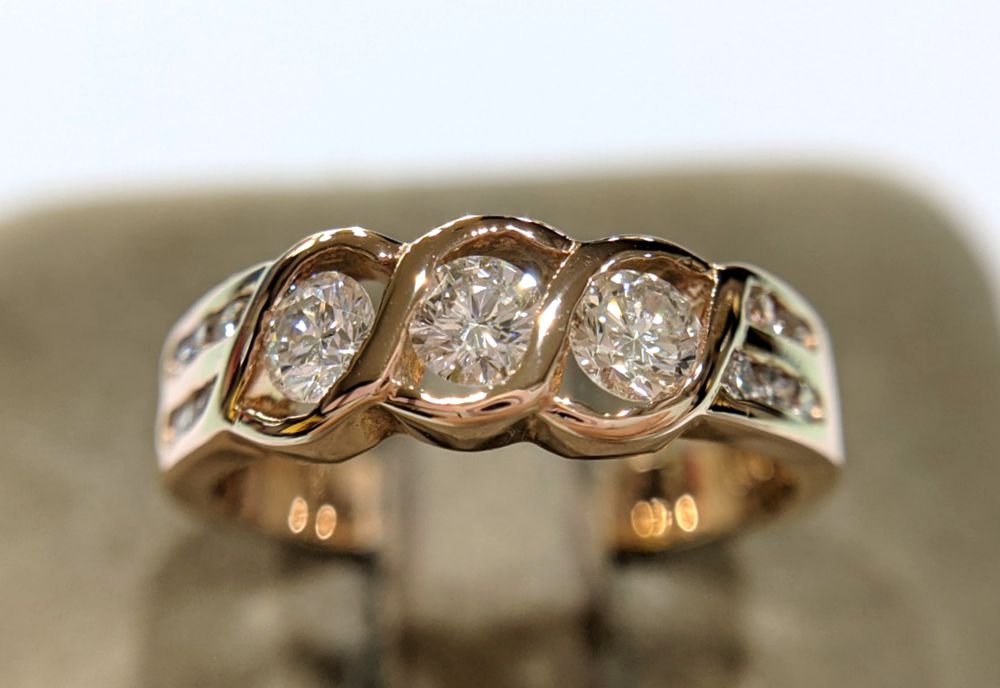 鑽石戒指 $13600 (11547)